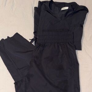 Women's Heather Gray scrub set